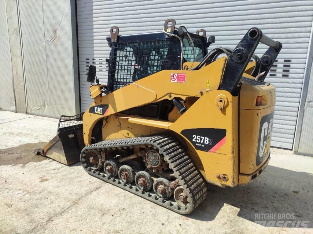 CAT 257 B 2 Nakladalci goseničarji
