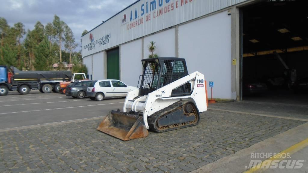 Bobcat T 140 Skid steer mini nakladalci