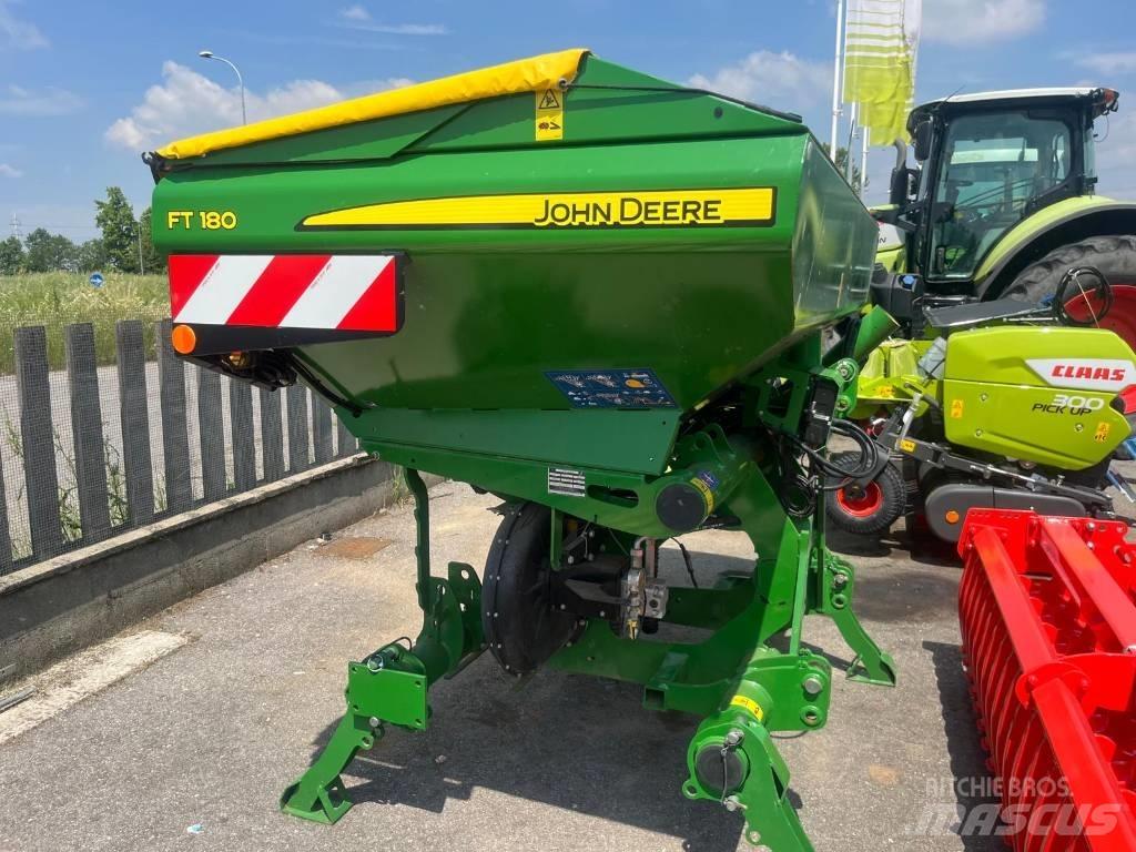 John Deere FT 180 Trosilniki mineralnega gnojila