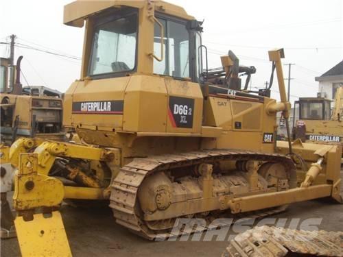 CAT D 6 G Buldožerji goseničarji