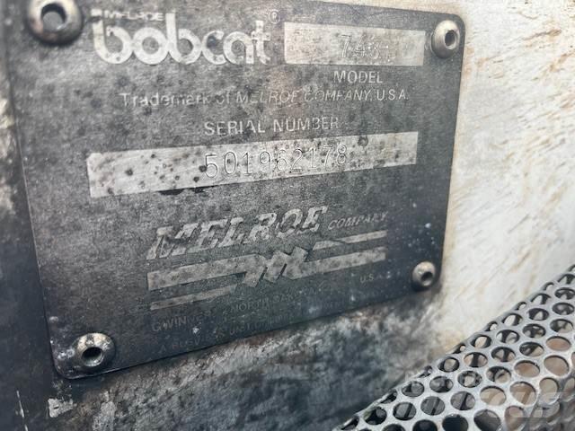 Bobcat 743 Skid steer mini nakladalci