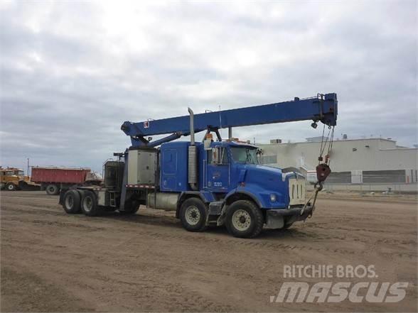 Kenworth T800B Tovornjaki z žerjavom