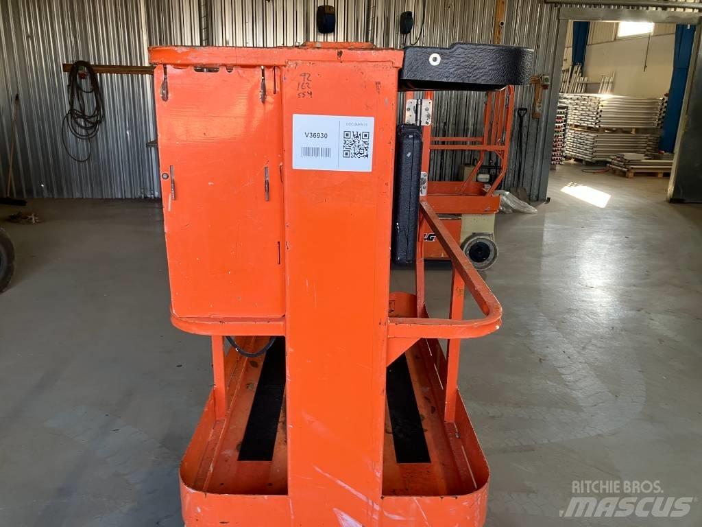 JLG 1230 ES Vertikalna dvigala