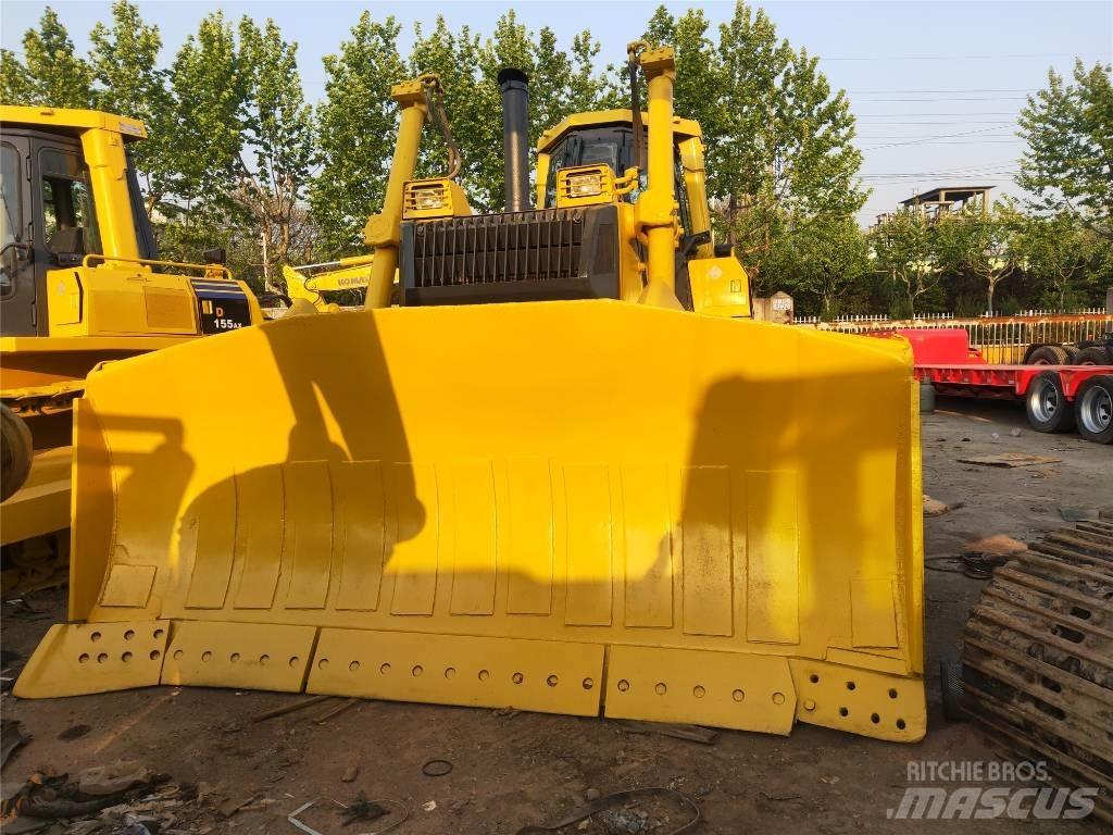 Komatsu D 155 AX-5 Buldožerji goseničarji