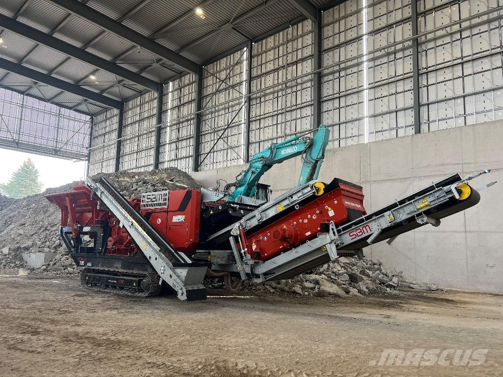 SBM Remax 300 Mobilni drobilniki