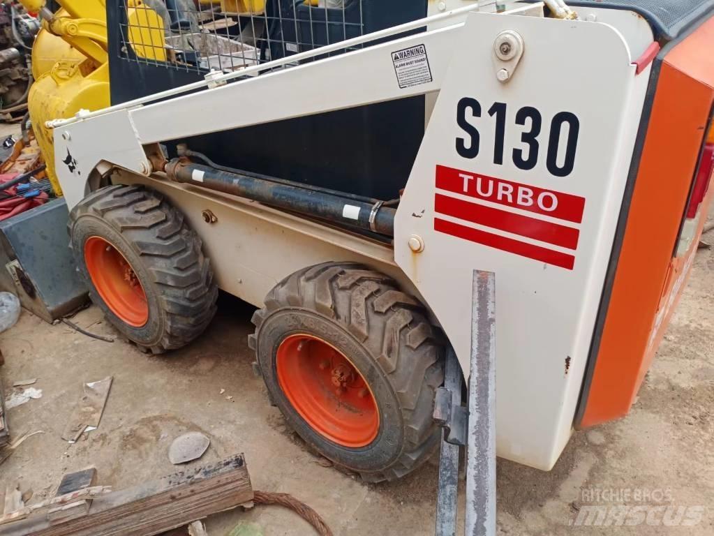 Bobcat S 130 Skid steer mini nakladalci