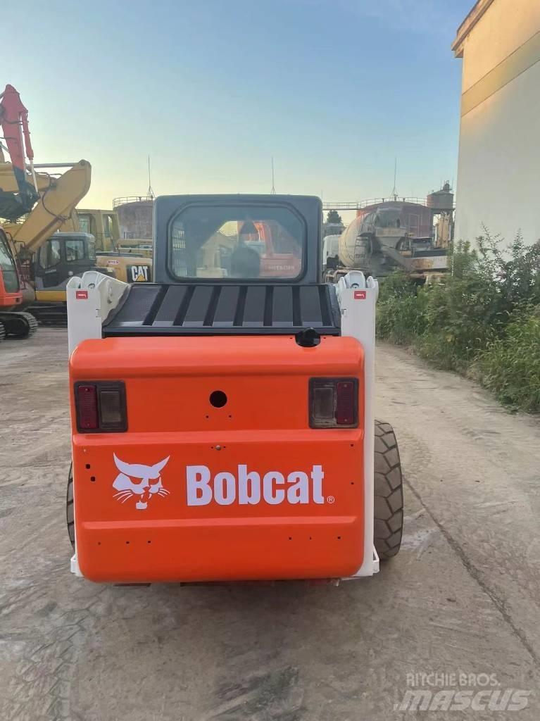 Bobcat S 130 Skid steer mini nakladalci