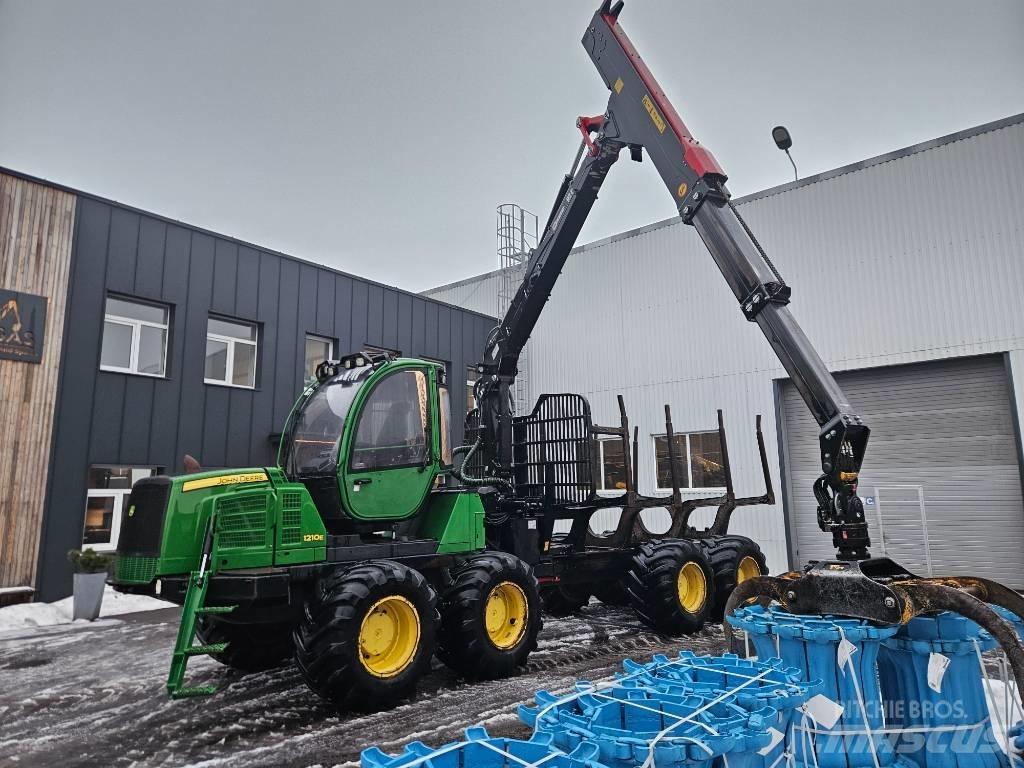 John Deere 1210 E Forwarderji
