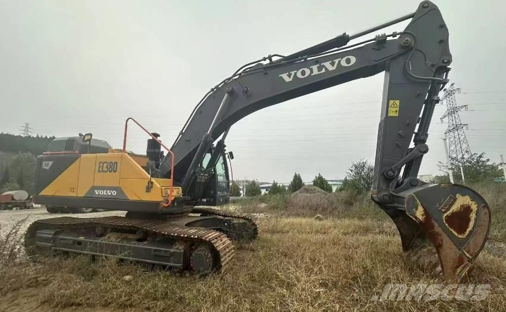 Volvo 380 Bagri goseničarji