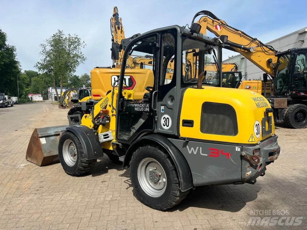 Wacker Neuson WL34 Kolesni nakladalci