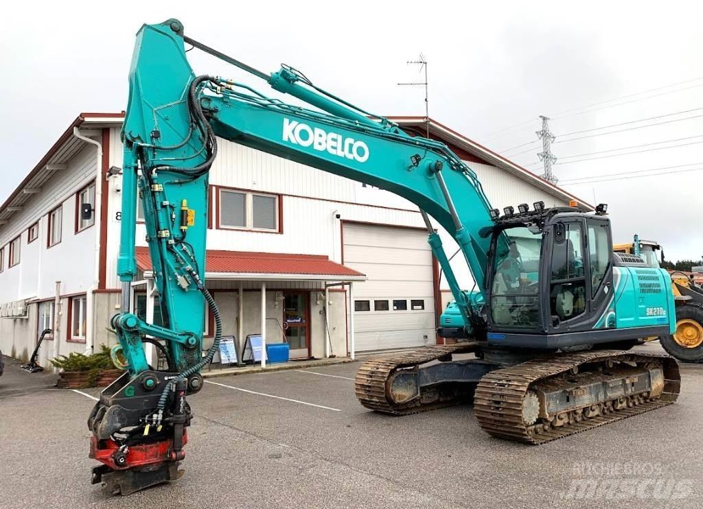 Kobelco SK210LC-10 Bagri goseničarji