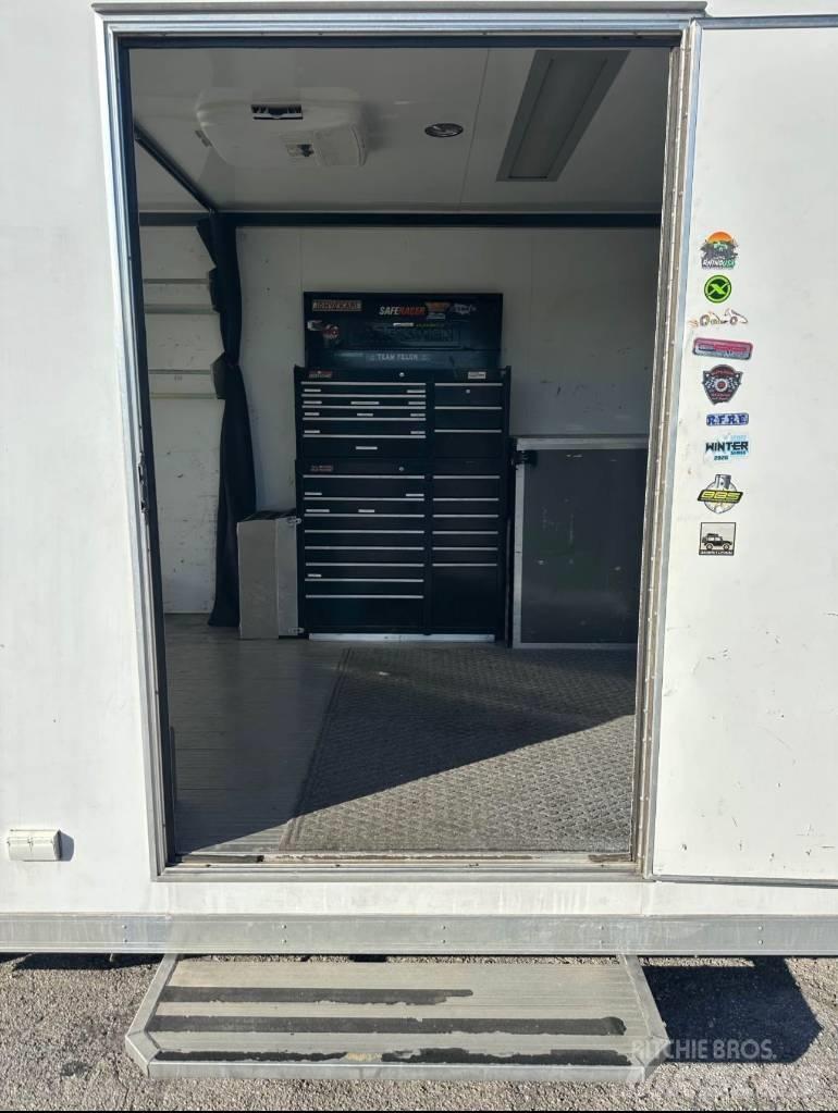  InTech Car Hauler Polprikolice za prevoz vozil