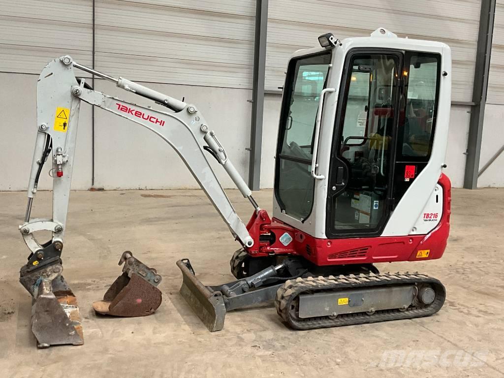 Takeuchi TB 216 Mini bagri <7t