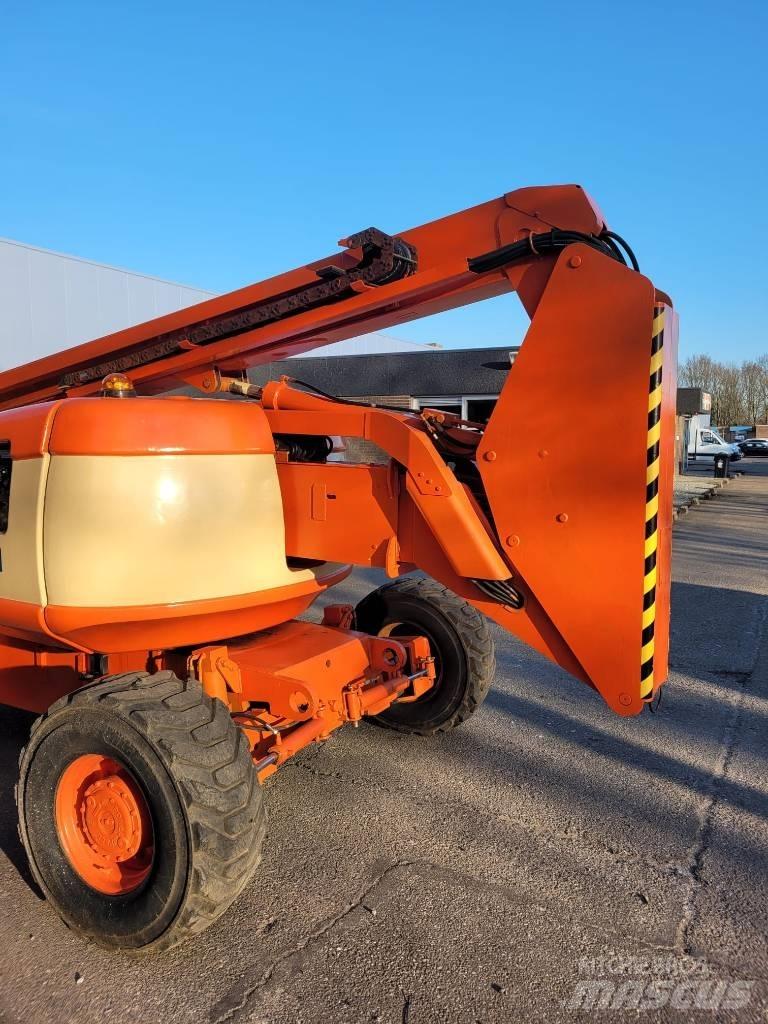 JLG 600 AJ Teleskopske dvižne ploščadi