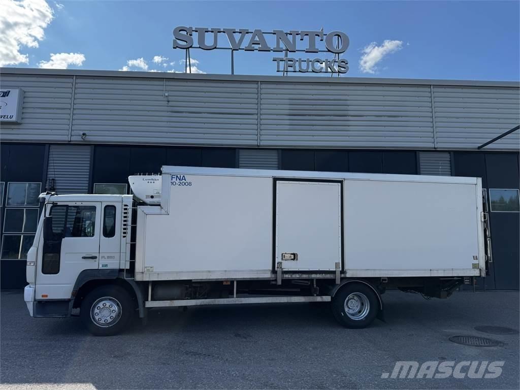 Volvo FL220 Tovornjaki zabojniki