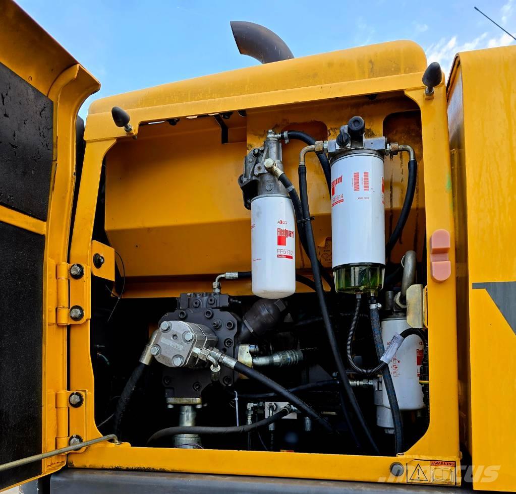 Volvo EW 140 C Bagri na kolesih