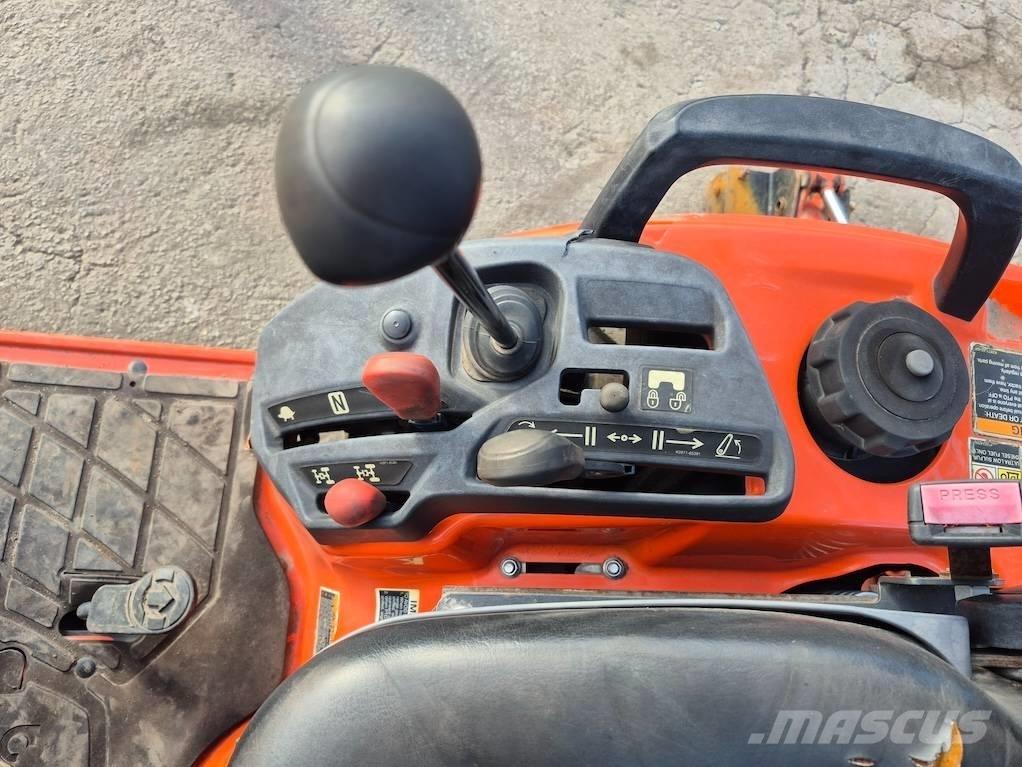 Kubota BX 23 Manjši traktorji