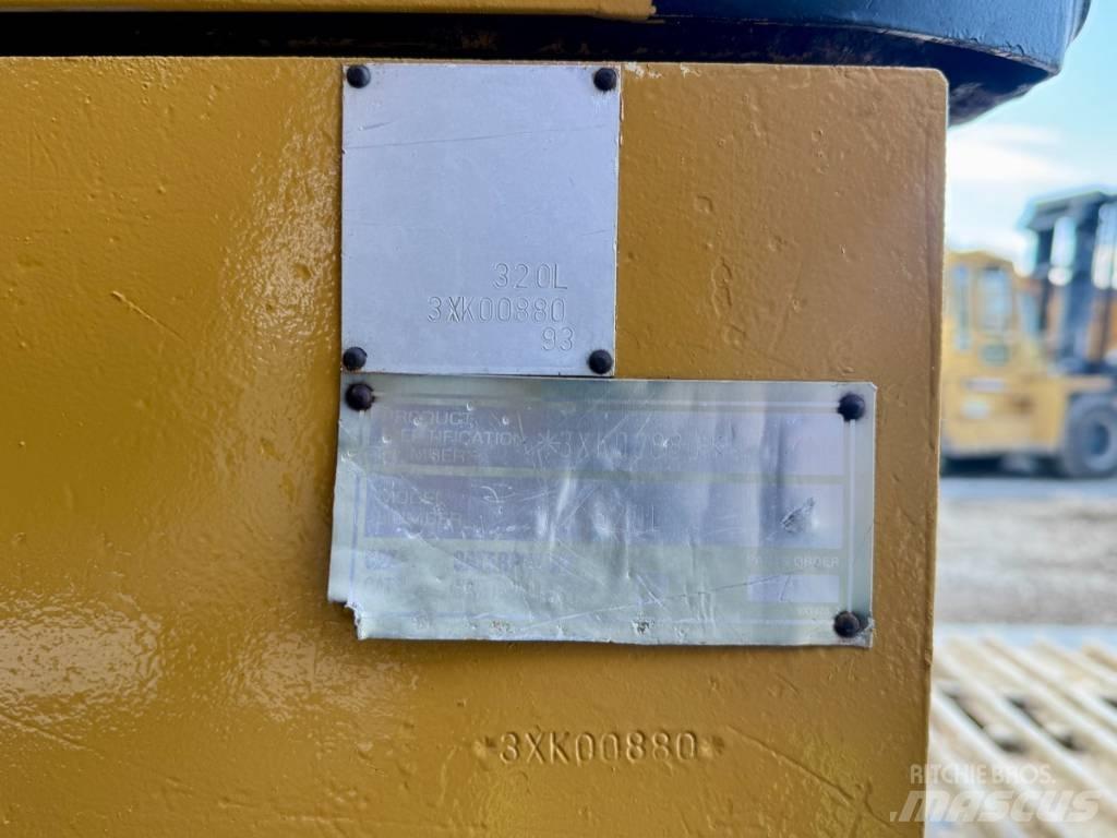 CAT 320 L Bagri goseničarji