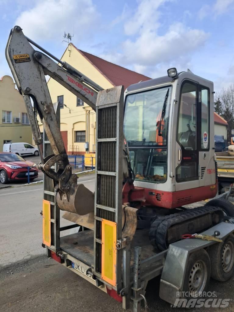 Takeuchi TB016 Mini bagri <7t