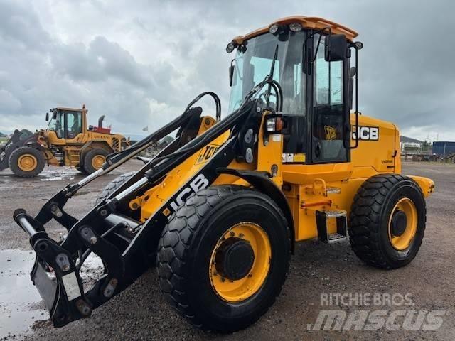 JCB 416 HT Kolesni nakladalci