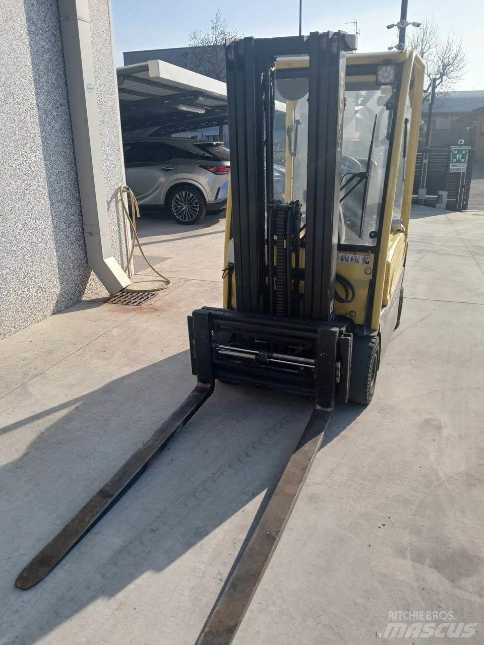 Hyster J1.6XNMWB Električni viličarji