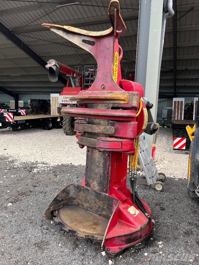  Quadco 20c Harvesterji
