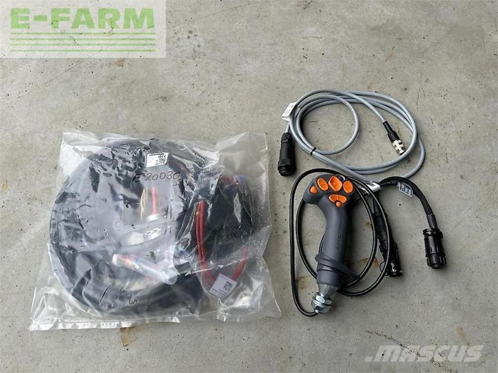 Amazone uf 1302 Vlečne škropilnice