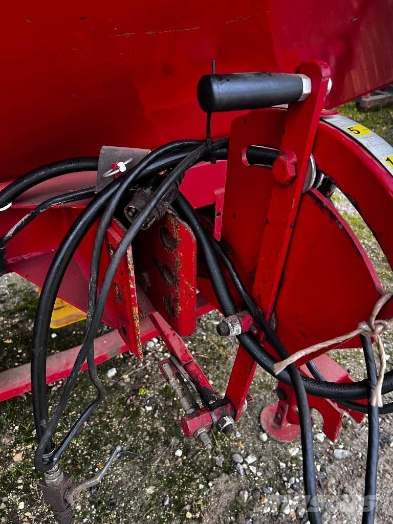 Bredal B 2 Trosilniki gnoja