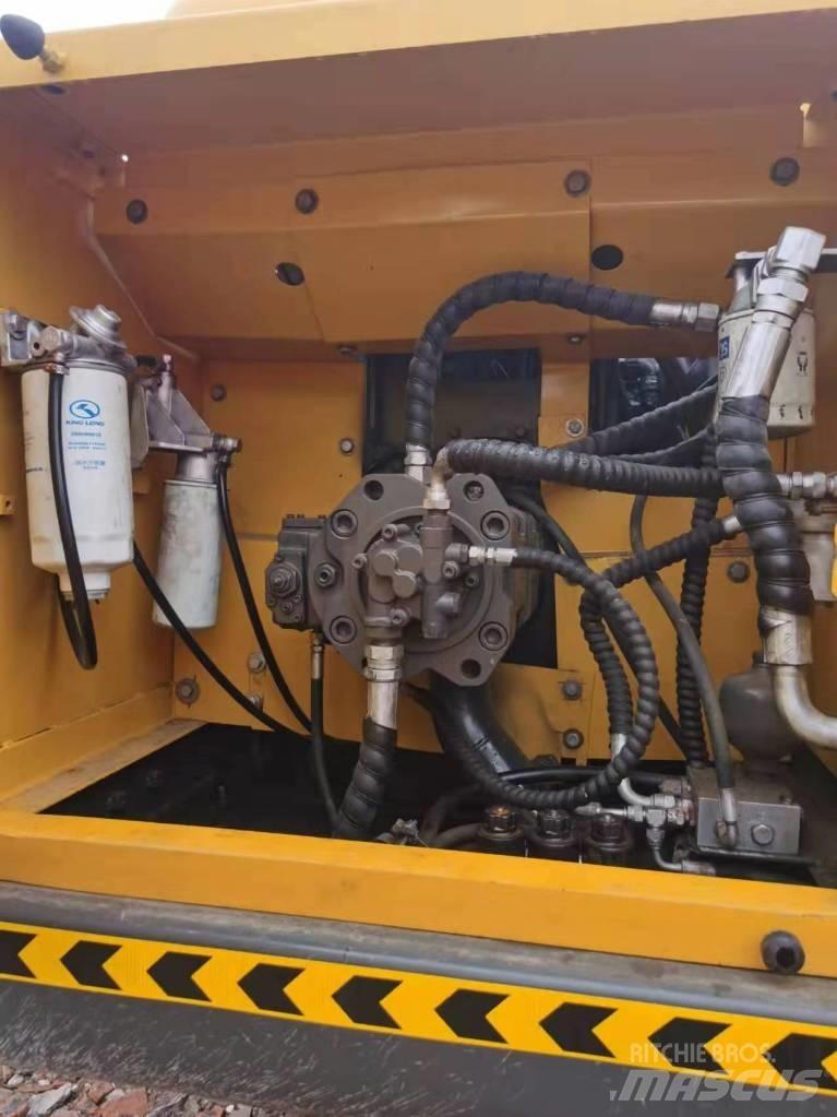 Volvo EC 210 DL Bagri goseničarji