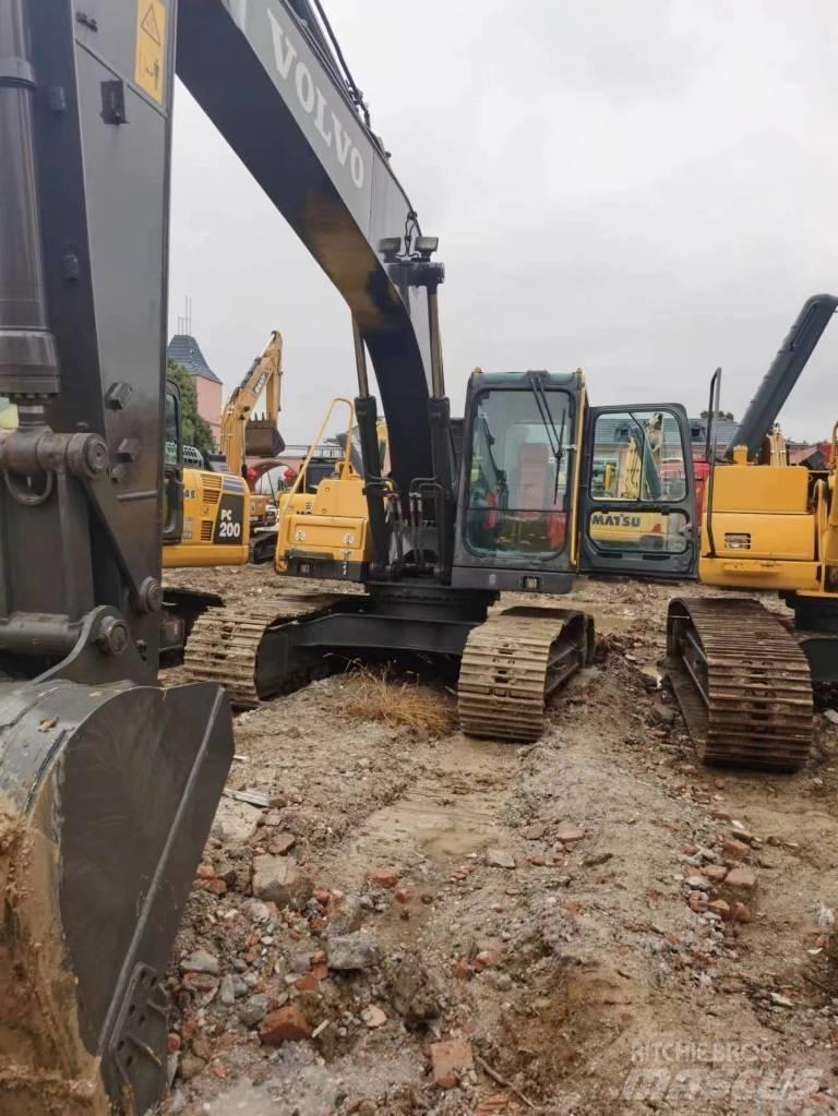 Volvo EC 210 DL Bagri goseničarji