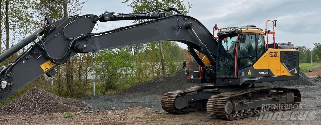 Volvo EC 250 EL Bagri goseničarji