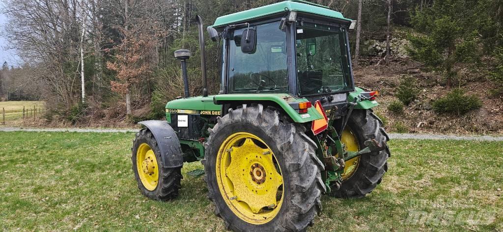 John Deere 2650 Traktorji