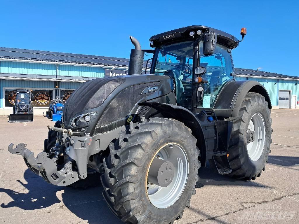 Valtra S 374 Traktorji