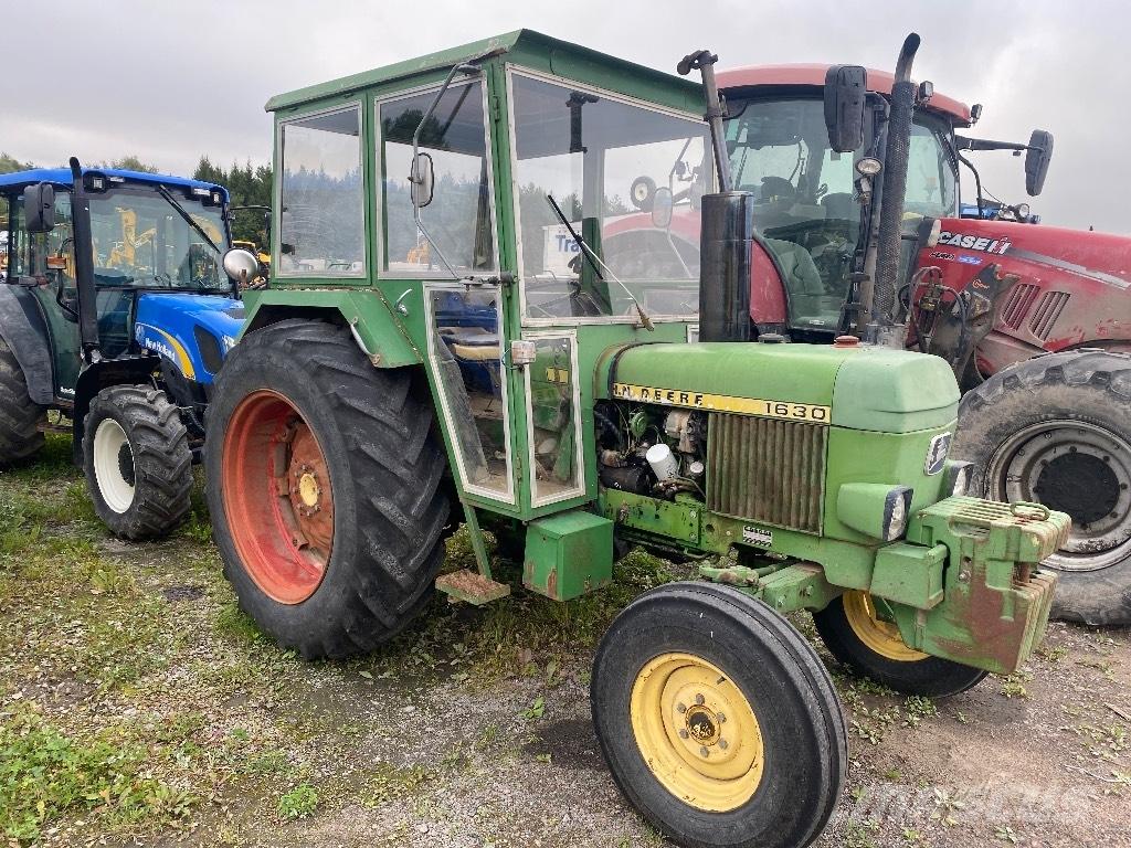 John Deere 1630 Traktorji