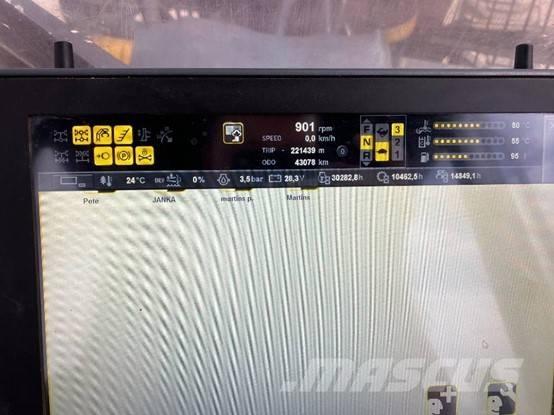 Ponsse Buffalo 8W Forwarderji