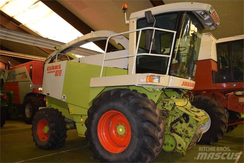 CLAAS Jaguar 820 Stroji za krmo na lastni pogon