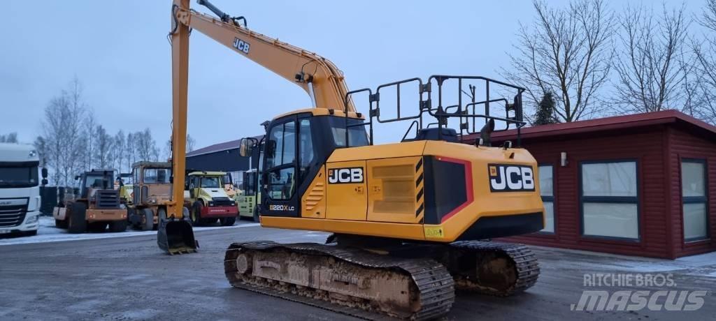 JCB 220 X Long Bagri goseničarji