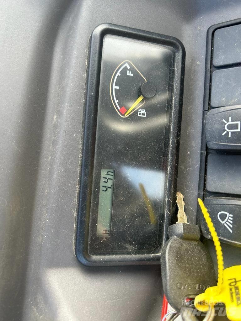 Volvo EC 15 E Mini bagri <7t