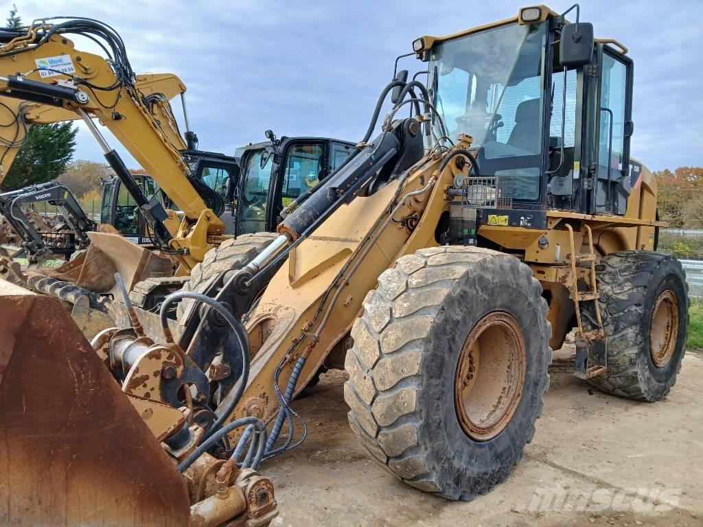 CAT 930 H Kolesni nakladalci