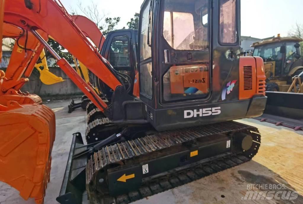 Doosan DH55 Bagri goseničarji