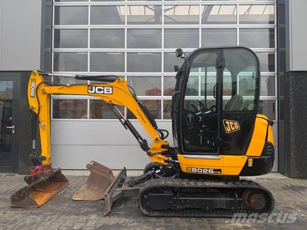 JCB 8026CTS Mini bagri <7t
