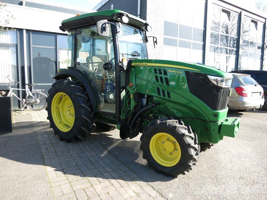John Deere 5090GV Traktorji