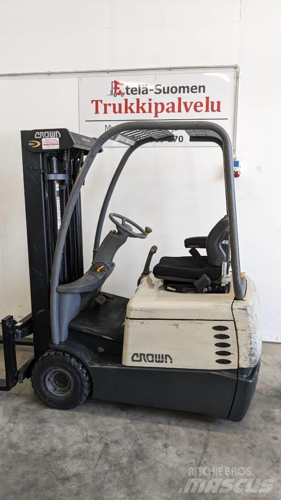 Crown SC3210-1.3 Električni viličarji