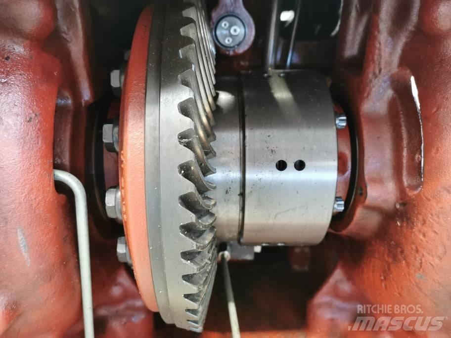 CASE MX 120 gearbox Menjalnik