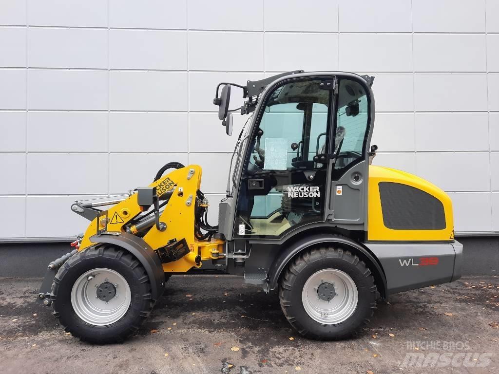 Wacker Neuson WL 38 Kolesni nakladalci