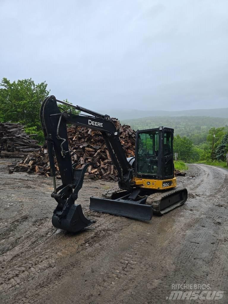 DEERE 50G Mini bagri <7t