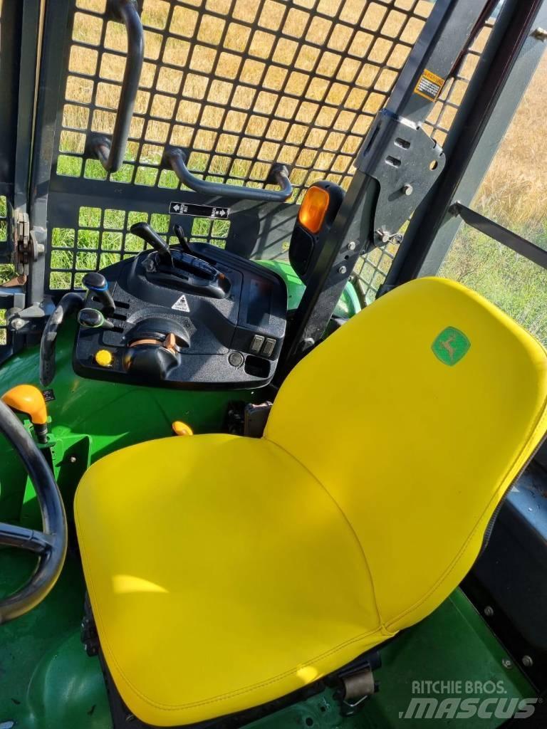 John Deere 5100 M Gozdarski traktorji