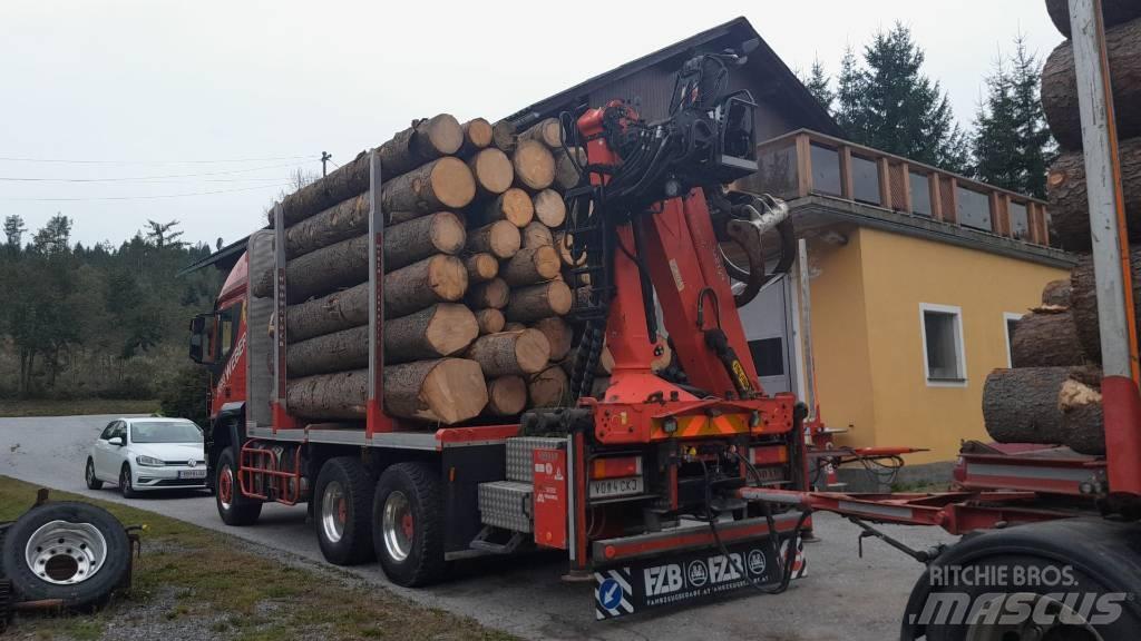 Iveco Trakker 450 Tovornjaki z žerjavom