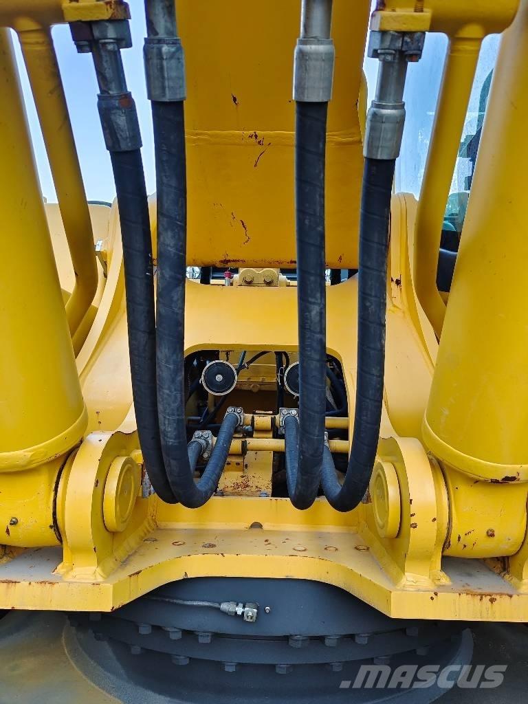 Komatsu PC 400-8 Bagri goseničarji