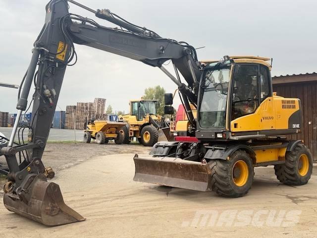 Volvo EW 140 C Bagri na kolesih